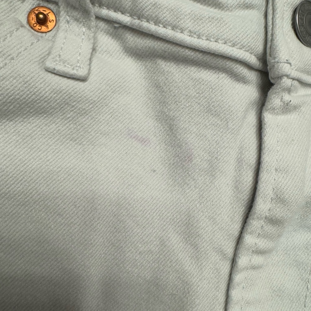 Levi's Women’s Hi Waist‎ White Denim Cutoff Shorts for Women Size 31 - Picture 8 of 8